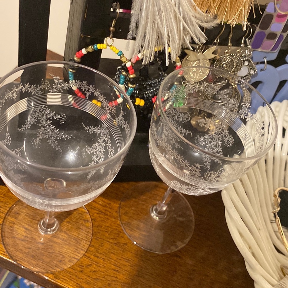 PAIR of Crystal 50s Sherry Glasses Fern Pattern - Picture 8 of 9